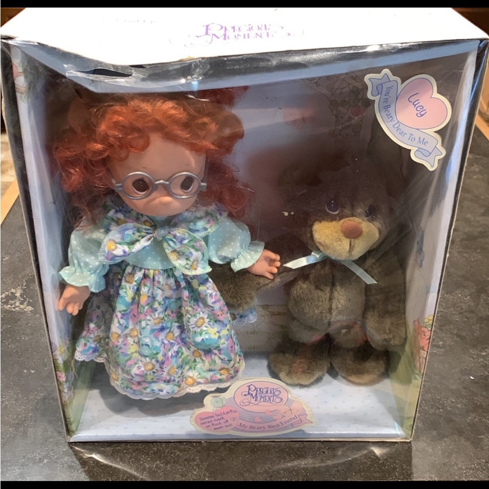 Precious Moments My Beary Best Friend Doll “Lucy w/ Bear”Vintage 1998 Edition.